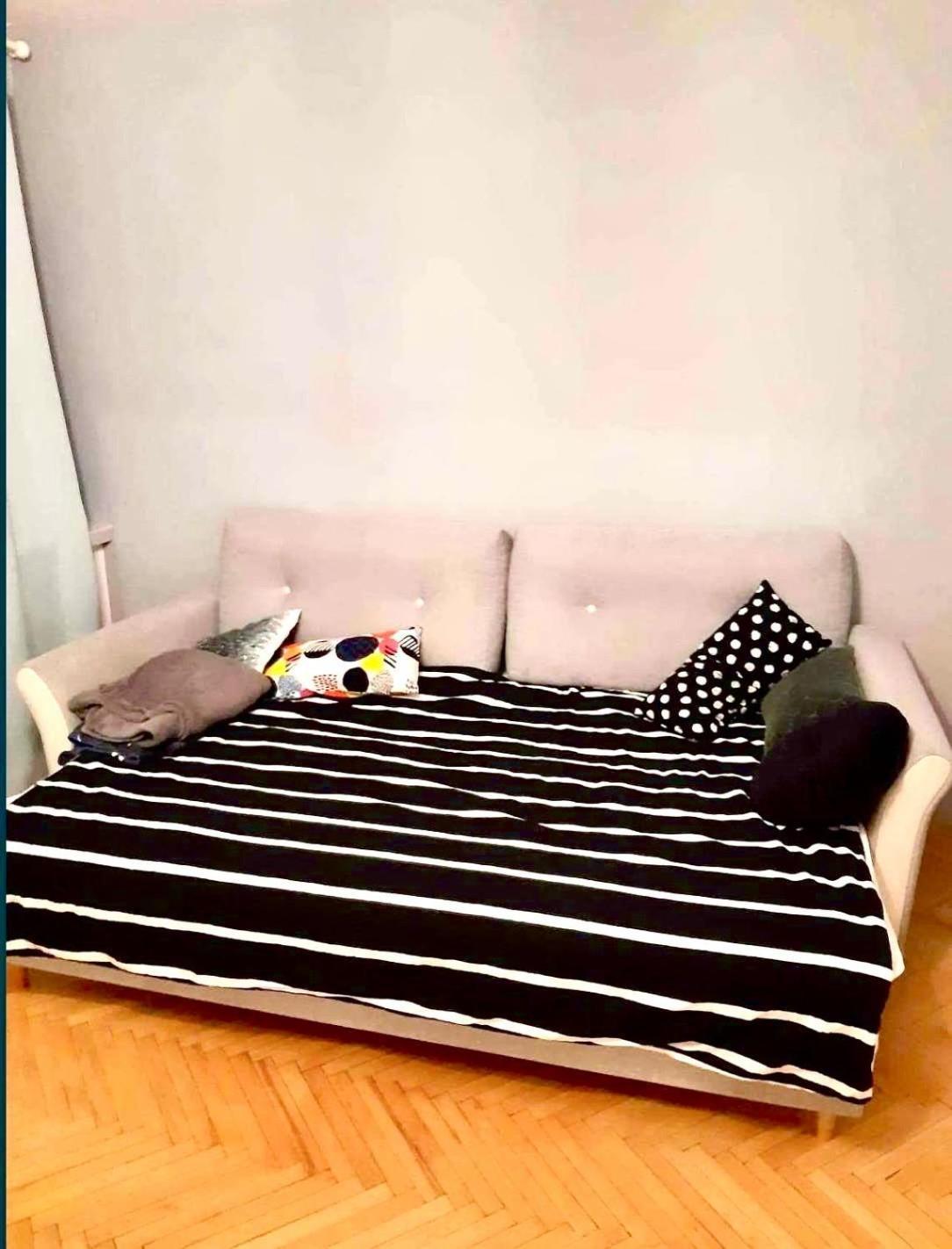 Entire Studio In Centrum وارسو المظهر الخارجي الصورة